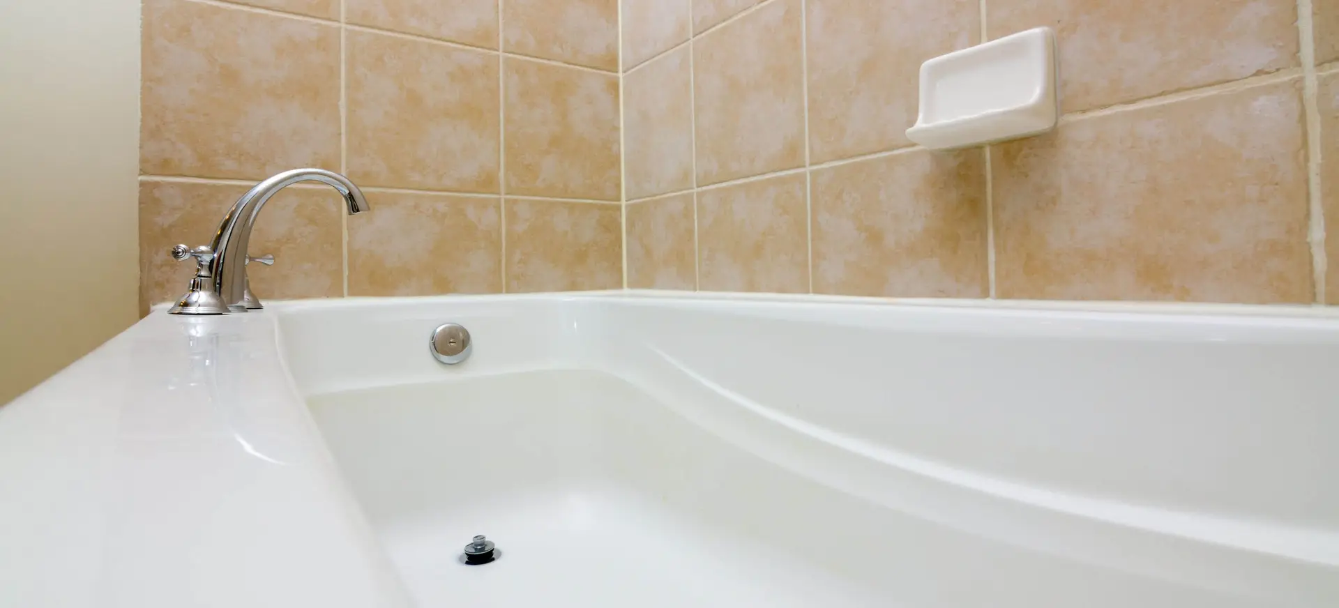 baignoire débouchée et propre dans l'Oise