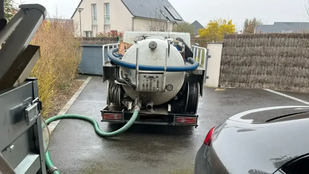 camion hydrocureur Senlis